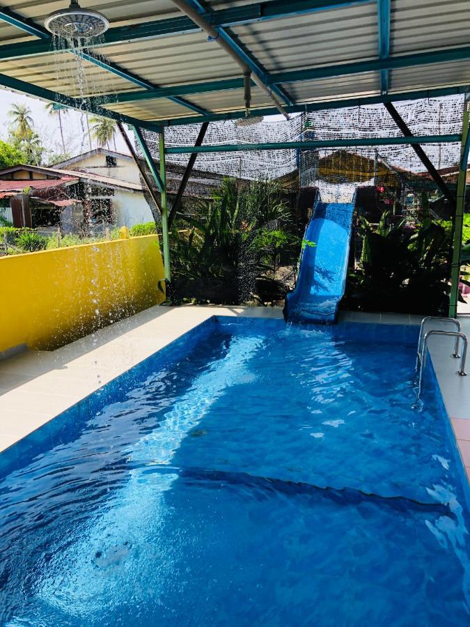 Homestay Tok Abah Dalam Rhu Pasir Puteh Exterior foto
